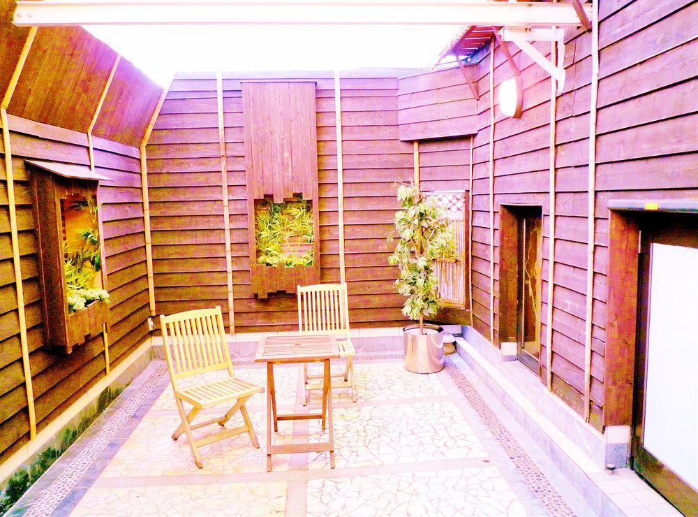 Khaosan World Asakusa Ryokan Tokyo Exterior photo