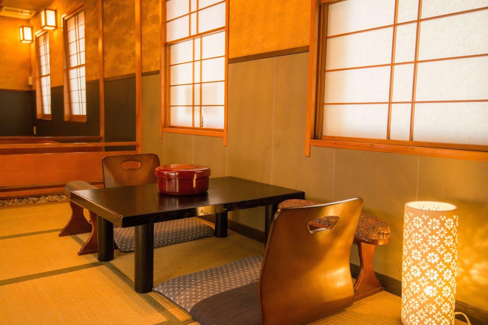 Khaosan World Asakusa Ryokan Tokyo Exterior photo